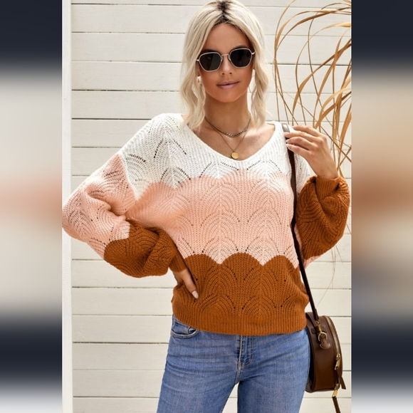 New Puff Sleeve Color Block Sweatshirt - Picture 4 of 11